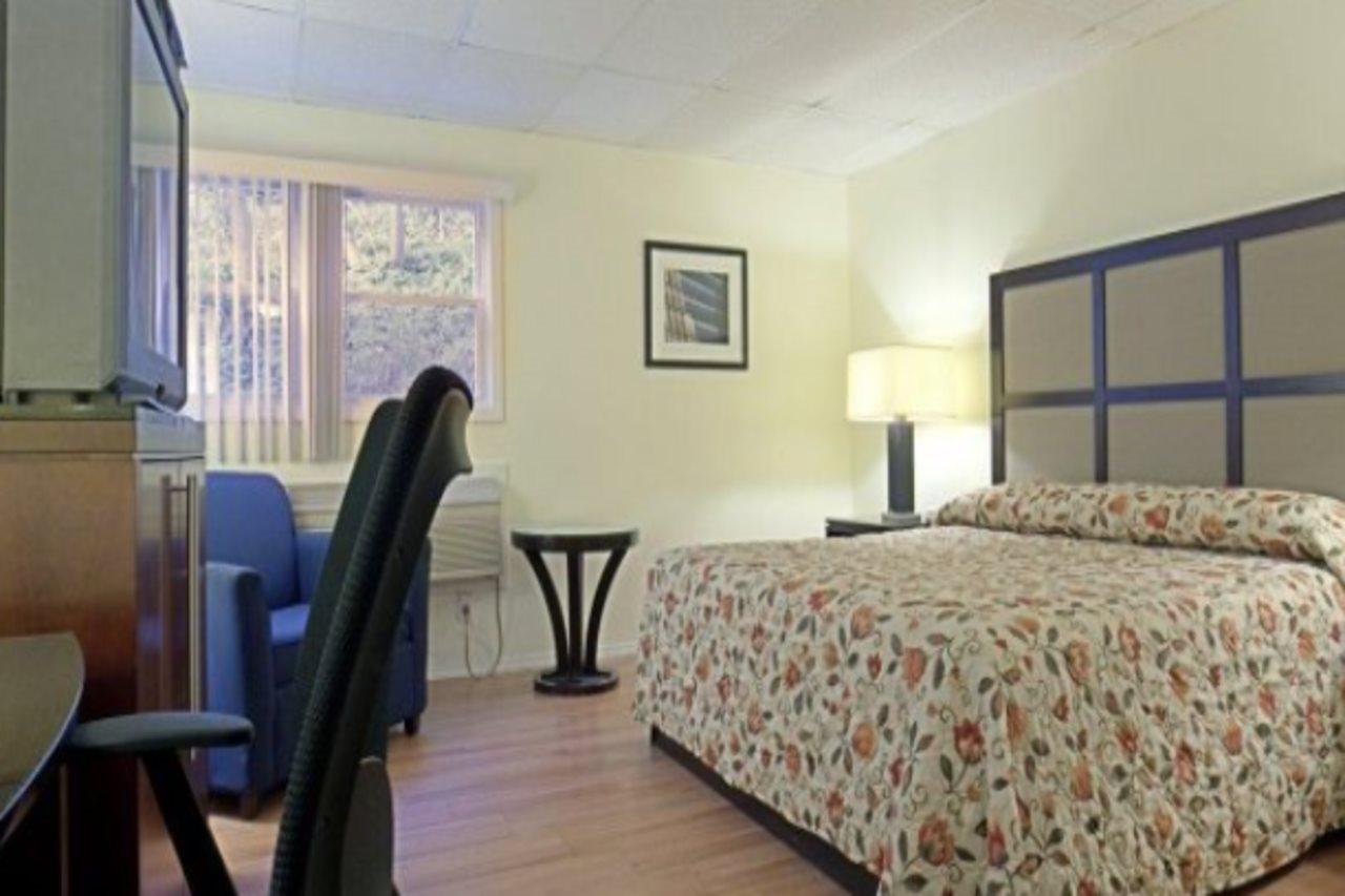 Americas Best Value Inn Highland-Poughkeepsie Dış mekan fotoğraf